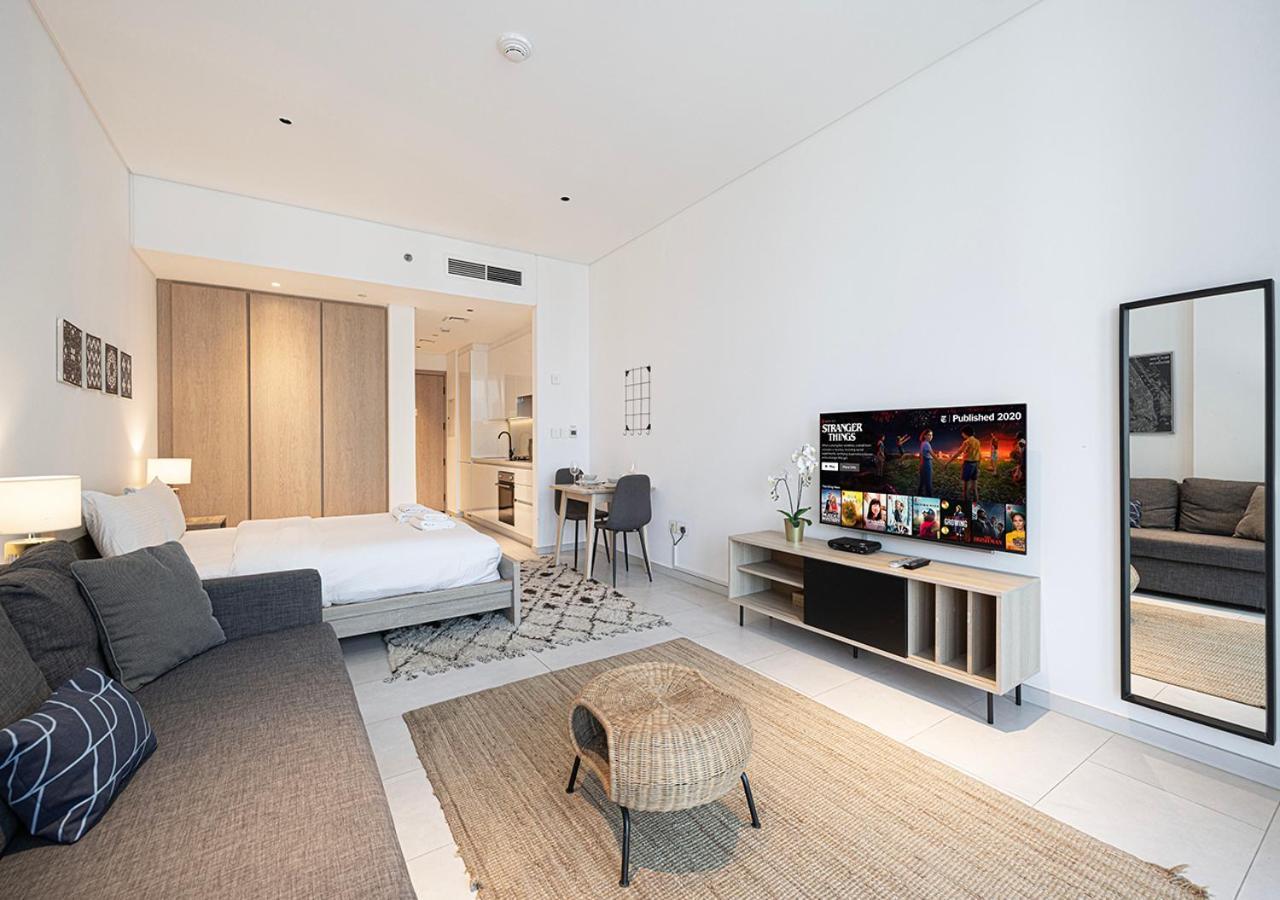 Luxury Studios With Burj Khalifa Or Canal View In Downtown - Marquise Square Tower Dubai Quarto foto